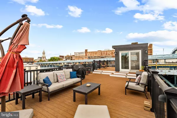 Philadelphia, PA 19106,225 RACE ST #400