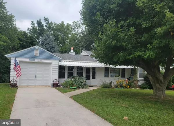 235 W MYRTLE ST, Littlestown, PA 17340