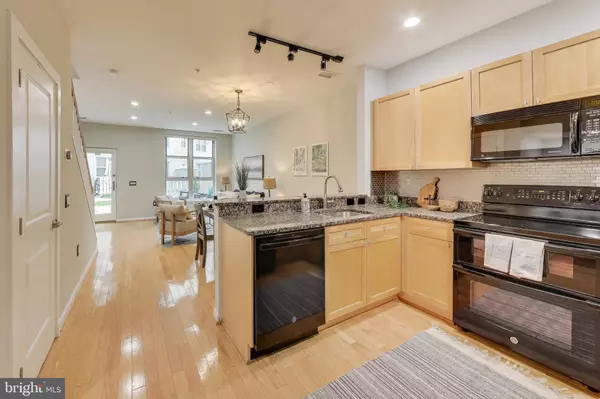 Washington, DC 20012,343 CEDAR ST NW #105