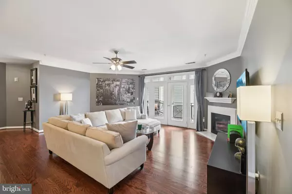 Woodbridge, VA 22191,1621 LADUE CT #207