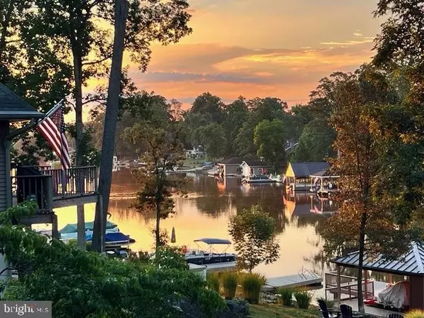 East Berlin, PA 17316,278 LAKE MEADE DR