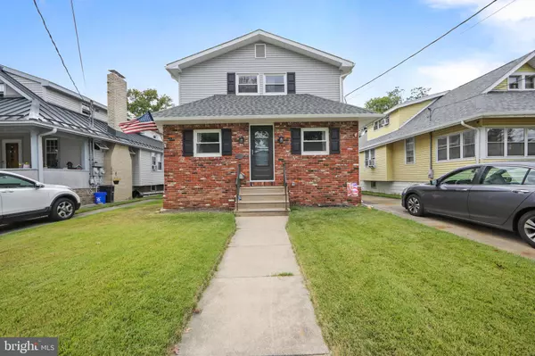 325 LANDIS AVE, Oaklyn, NJ 08107