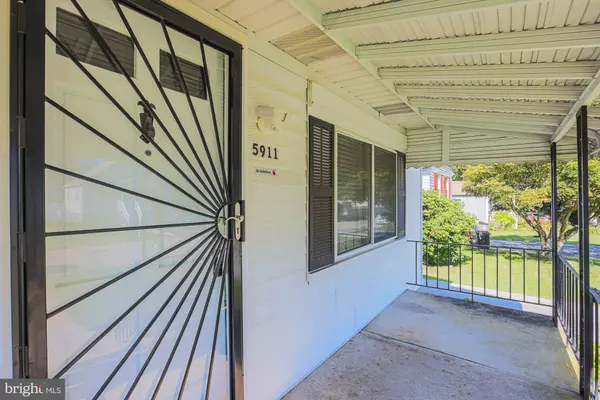 Gwynn Oak, MD 21207,5911 CARROLL ST