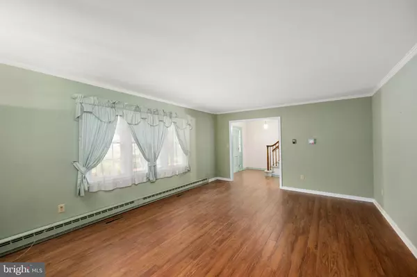 Seaford, DE 19973,9730 WALNUT DR