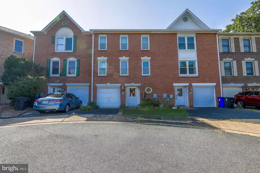 746 S GRANADA ST, Arlington, VA 22204