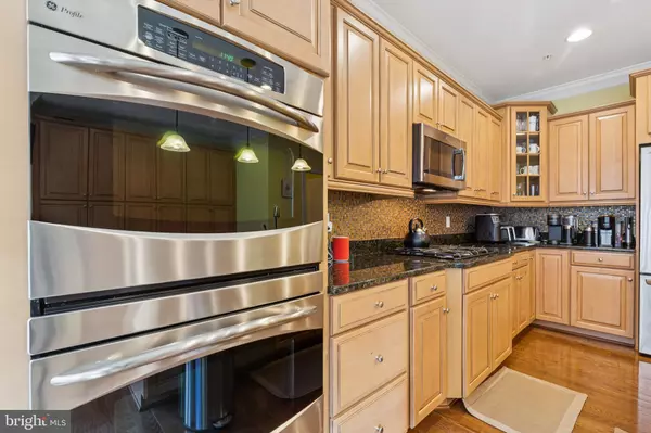 Oxon Hill, MD 20745,724 SENTRY SQ