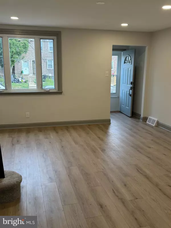 Philadelphia, PA 19149,7246 CALVERT ST