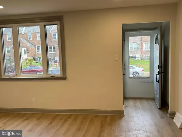 Philadelphia, PA 19149,7246 CALVERT ST