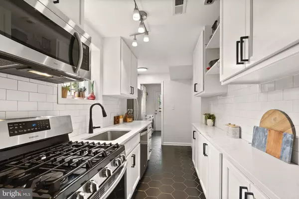 Washington, DC 20001,771 FAIRMONT ST NW