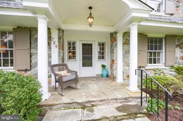 West Chester, PA 19382,724 W NIELDS ST