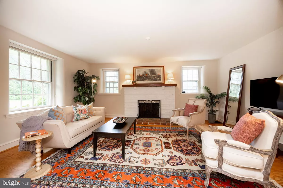 West Chester, PA 19382,724 W NIELDS ST