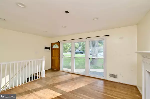 Springfield, VA 22151,7538 AXTON ST