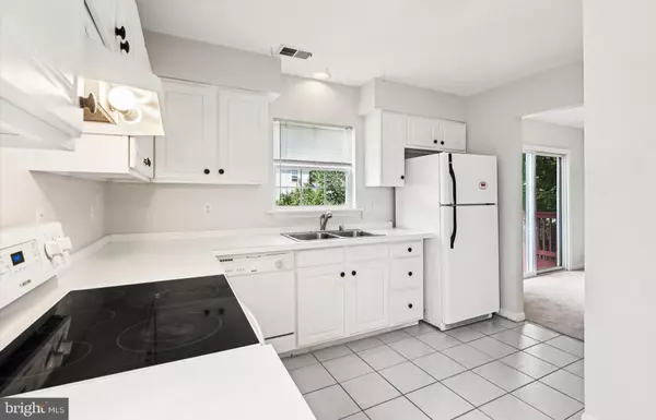 Edgewater, MD 21037,1623 CHESAPEAKE LN