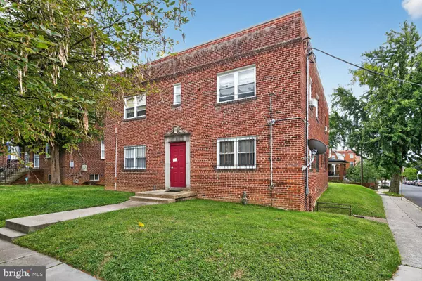 Washington, DC 20032,1101 SAVANNAH ST SE