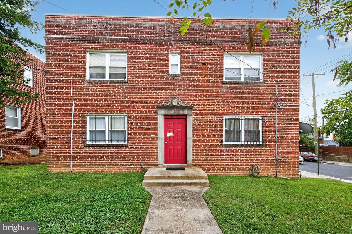 Washington, DC 20032,1101 SAVANNAH ST SE