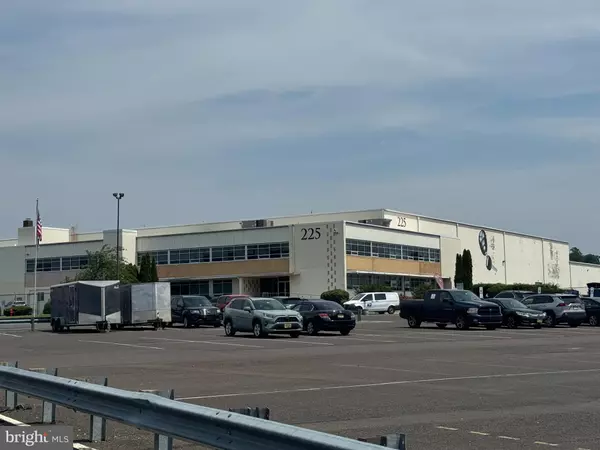 Fairless Hills, PA 19030,225 LINCOLN HWY #BLDG A, UNIT 18