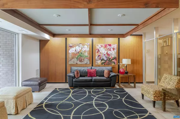 Charlottesville, VA 22902,511 N 1ST ST #613