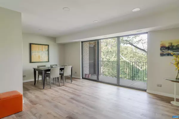 Charlottesville, VA 22902,511 N 1ST ST #613