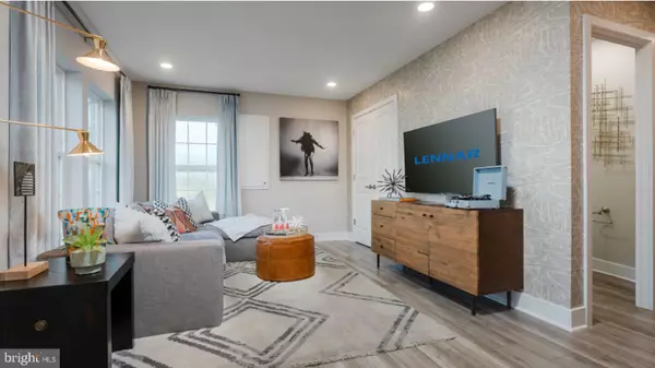 White Plains, MD 20695,10574 ROUNDSTONE LN