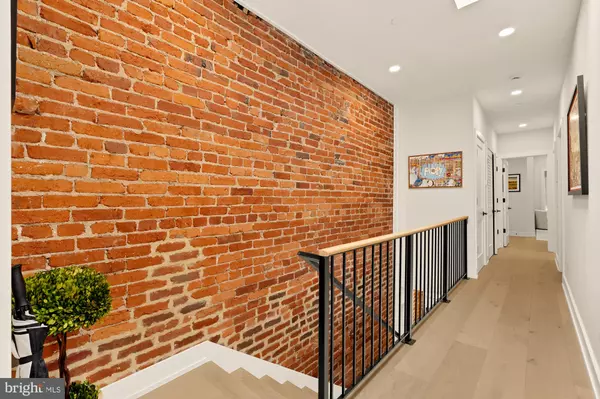Washington, DC 20009,1746 LANIER PL NW #3