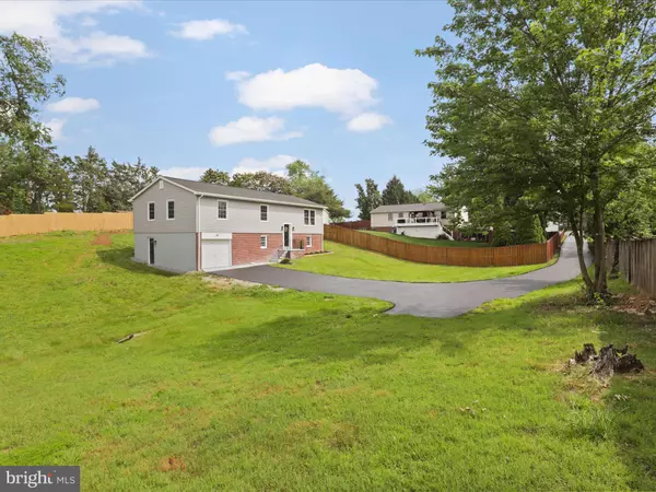 Alexandria, VA 22309,3416 SUNNY VIEW DR