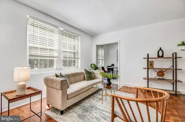Washington, DC 20016,3051 IDAHO AVE NW #107
