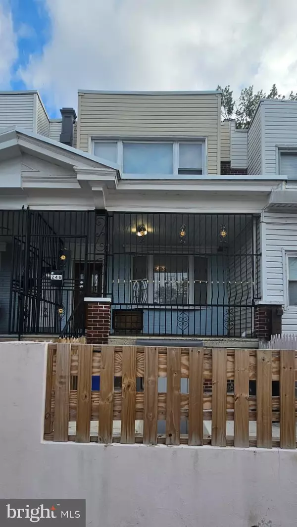 246 W DUNCANNON AVE, Philadelphia, PA 19120