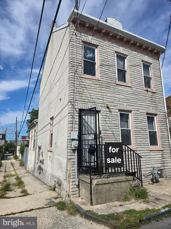 Reading, PA 19602,208 MAPLE ST