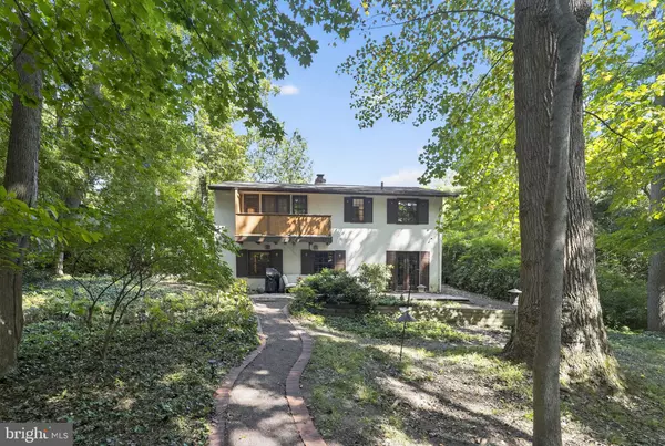 Ambler, PA 19002,157 EDGEWOOD DR