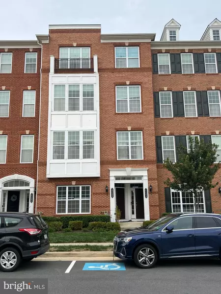 23590 BUCKLAND FARM TER, Ashburn, VA 20148