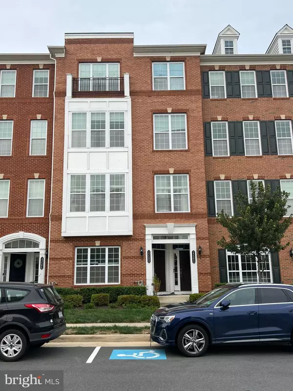 23590 BUCKLAND FARM TER, Ashburn, VA 20148