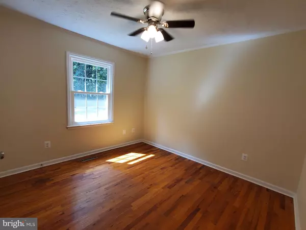 Culpeper, VA 22701,8346 WHITE SHOP RD