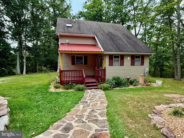 348 TRAPPER RIDGE LN, Hedgesville, WV 25427