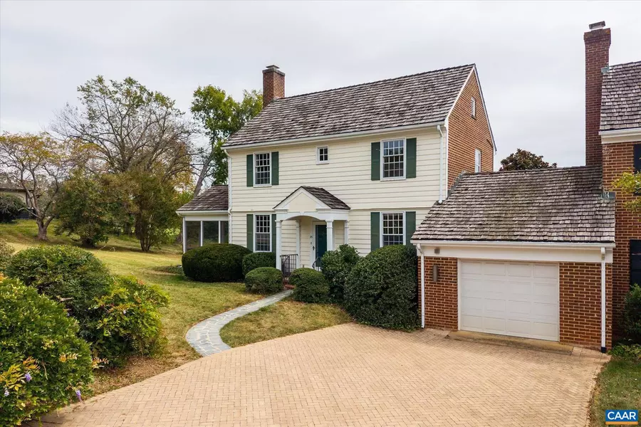 23 EDNAM VILLAGE ST, Charlottesville, VA 22903