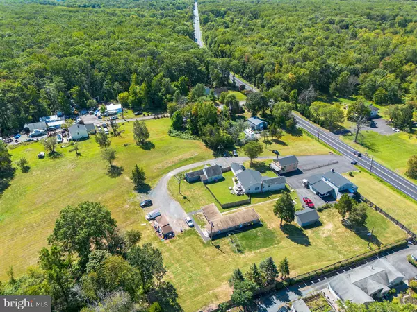 Kendall Park, NJ 08824,3774 ROUTE 27