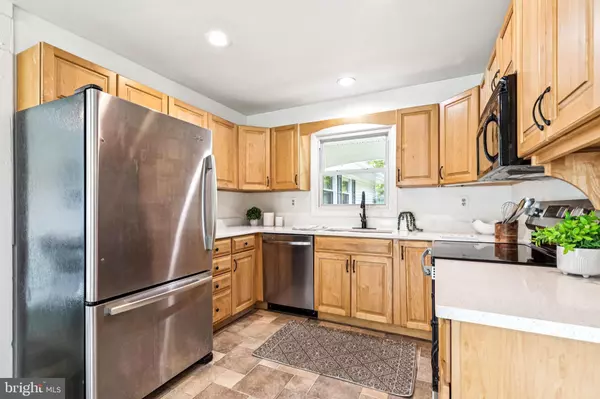 Bowie, MD 20715,13312 OVERBROOK LN