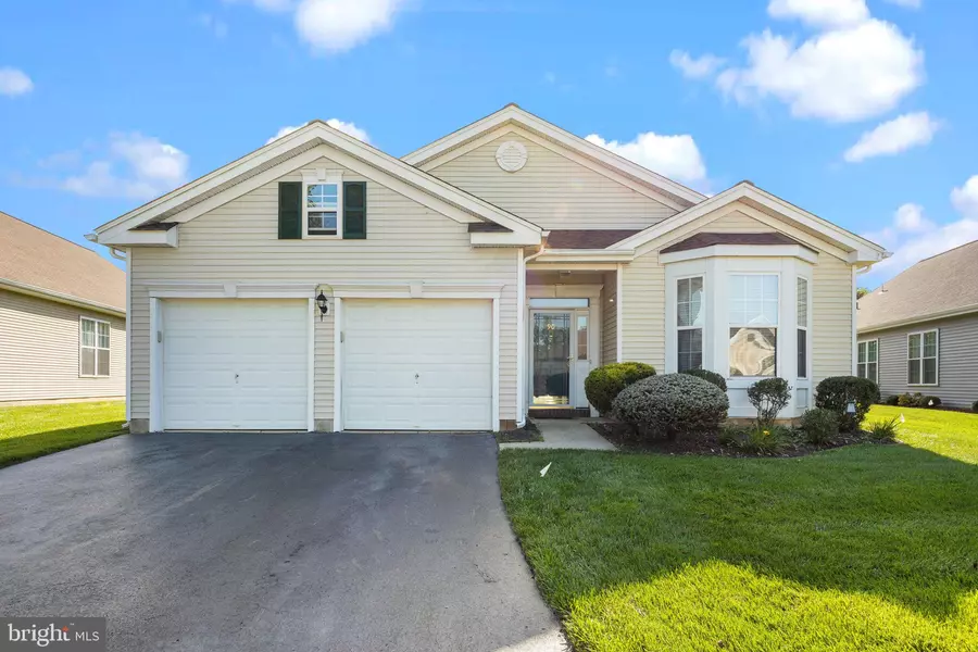 90 MINUTEMAN CIR, Allentown, NJ 08501