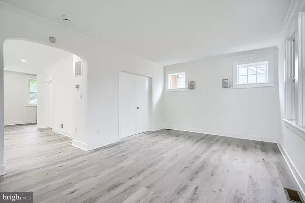 Baltimore, MD 21214,2715 BAYONNE AVE