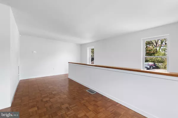 Lafayette Hill, PA 19444,9800 GERMANTOWN PIKE