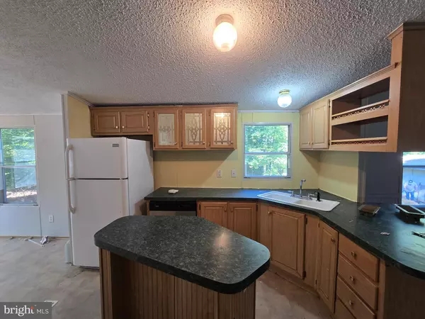 Ruther Glen, VA 22546,19373 MONROEVILLE RD