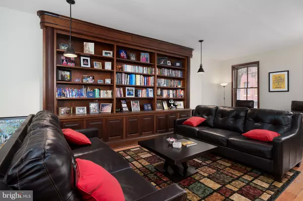 Trenton, NJ 08611,134 MERCER ST