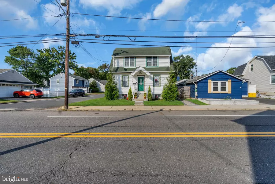 1319 UNION AVE, Union Beach, NJ 07735
