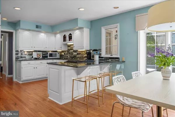 Bryn Mawr, PA 19010,983 DERRING LN