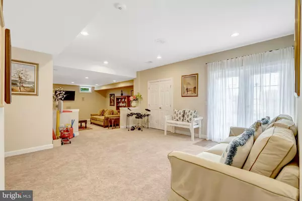 Sterling, VA 20165,47788 SAULTY DR