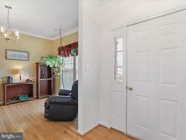 Charles Town, WV 25414,353 SPYGLASS HILL DR