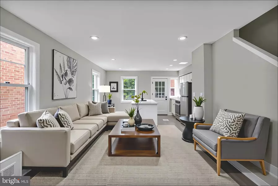 2411 SAVANNAH ST SE, Washington, DC 20020