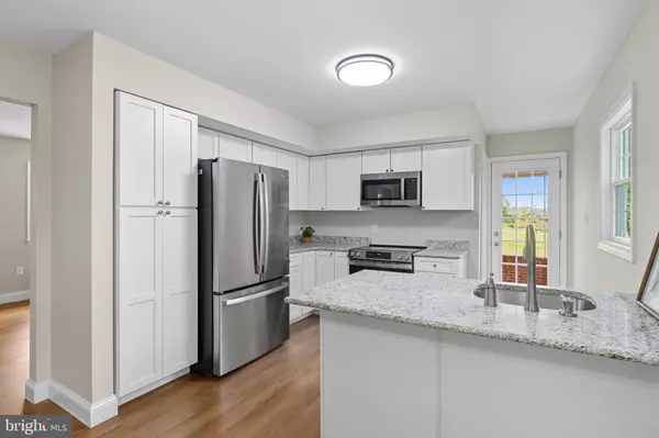 Edinburg, VA 22824,3665 STONEY CREEK RD.