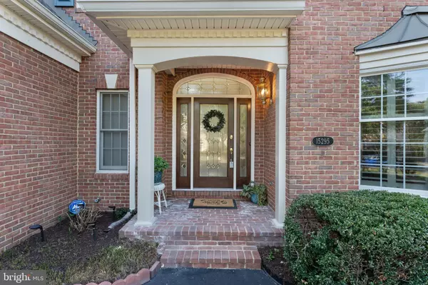 Haymarket, VA 20169,15295 GOLF VIEW DR