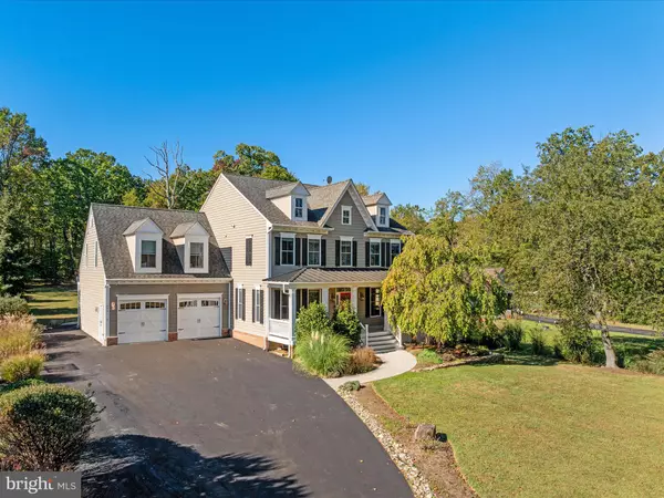 Arnold, MD 21012,930 LAKE DR