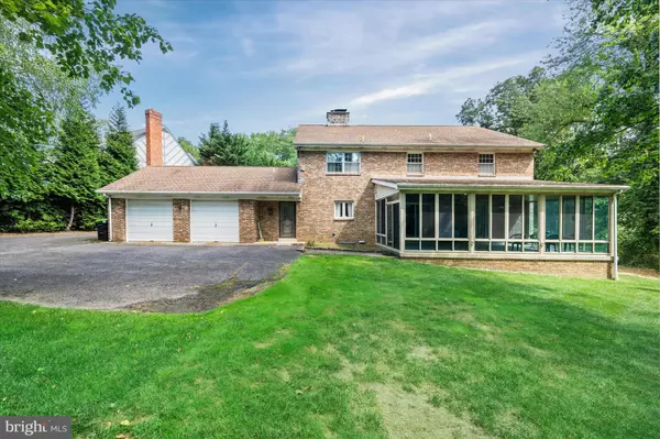 Wilmington, DE 19807,1001 WARWICK LN